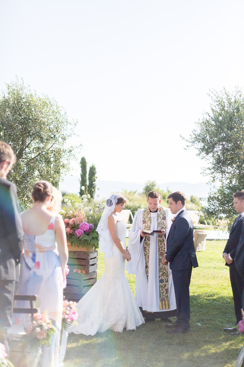 Getting married in Val d'Orcia